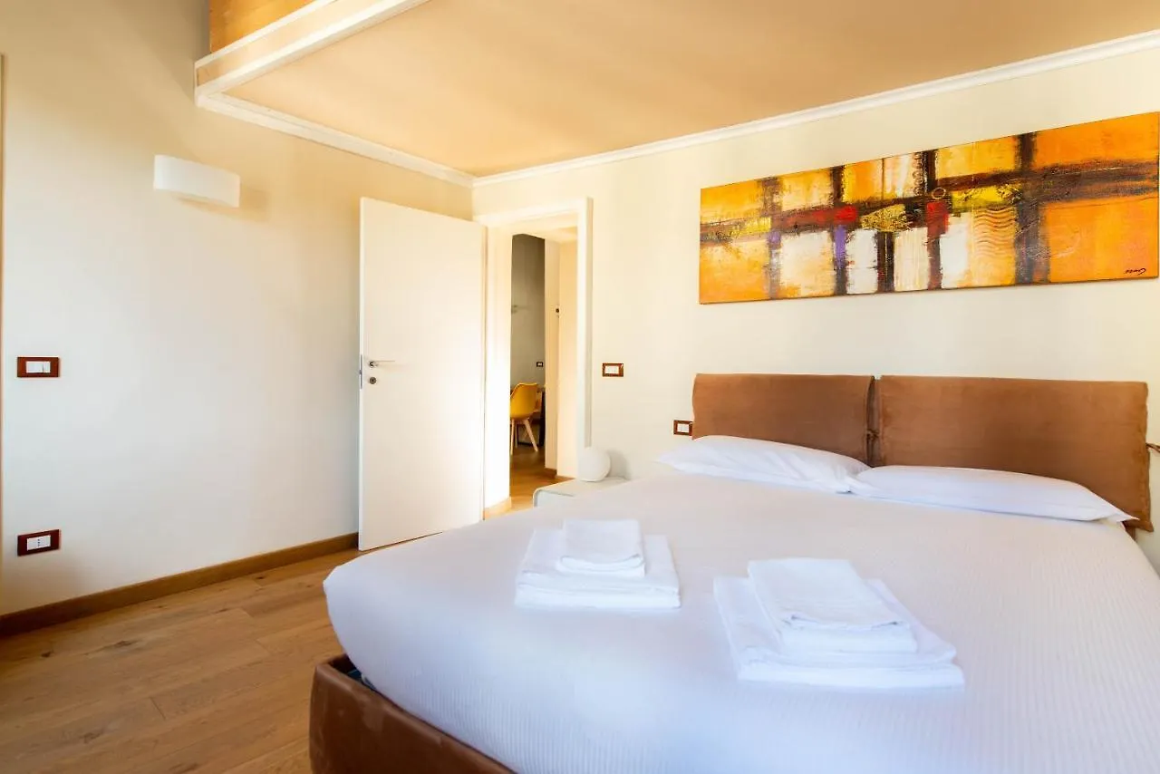 Appartement Modern, Bright Near Boboli Gardens & Santo Spirito - Homeunity Florence Italie